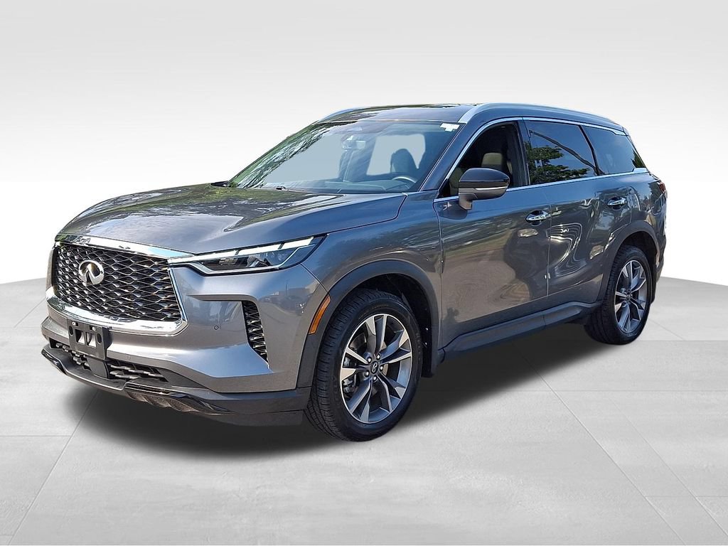 Used 2024 INFINITI QX60 Luxe AWD/4WD image 3