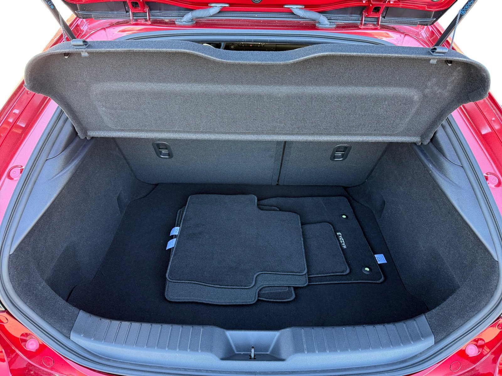 Used 2024 MAZDA MAZDA3 s image 17