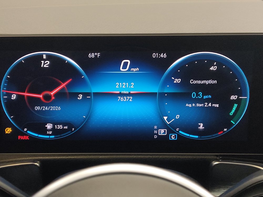 Used 2020 Mercedes-Benz GLB 250 w/ Premium Package image 23