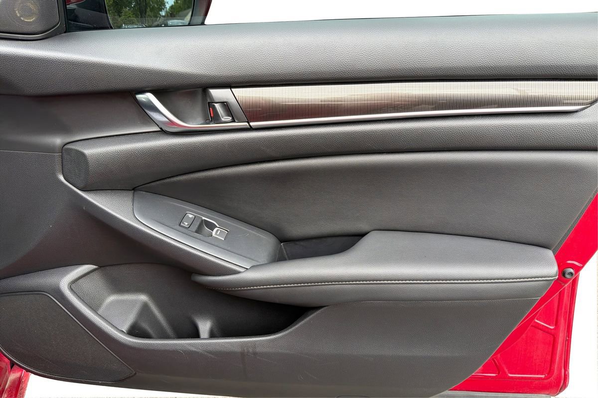 Used 2019 Honda Accord Sport image 21