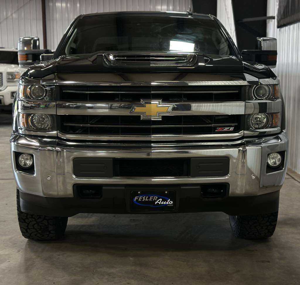 Used 2018 Chevrolet Silverado 2500 LTZ w/ Duramax Plus Package AWD/4WD image 3