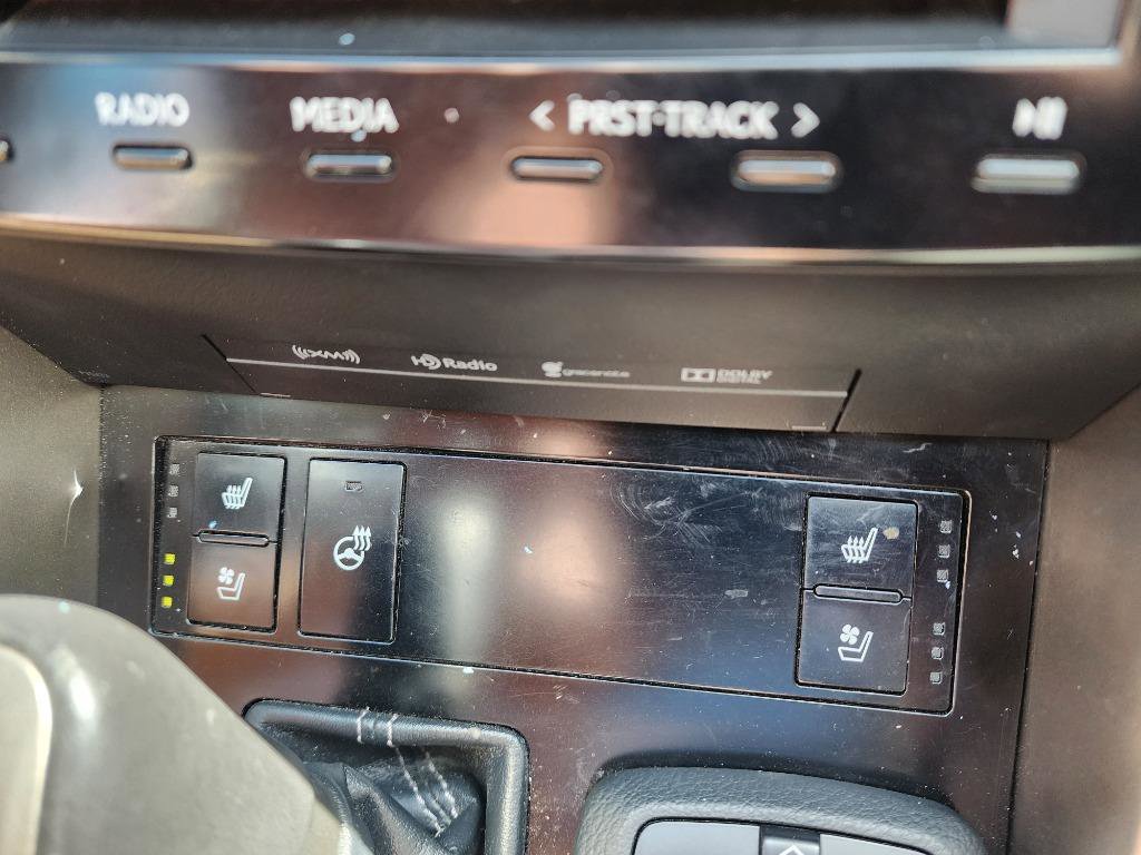 Used 2014 Lexus IS 250 AWD w/ Navigation Package image 20