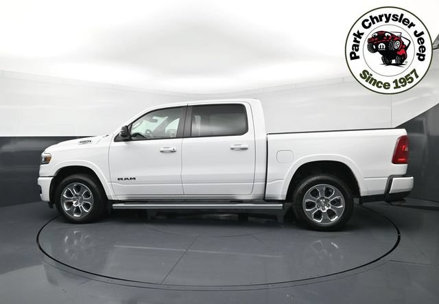 Used 2025 RAM 1500 Big Horn AWD/4WD image 3