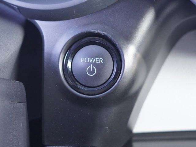 Certified 2026 Toyota Sienna XSE image 23