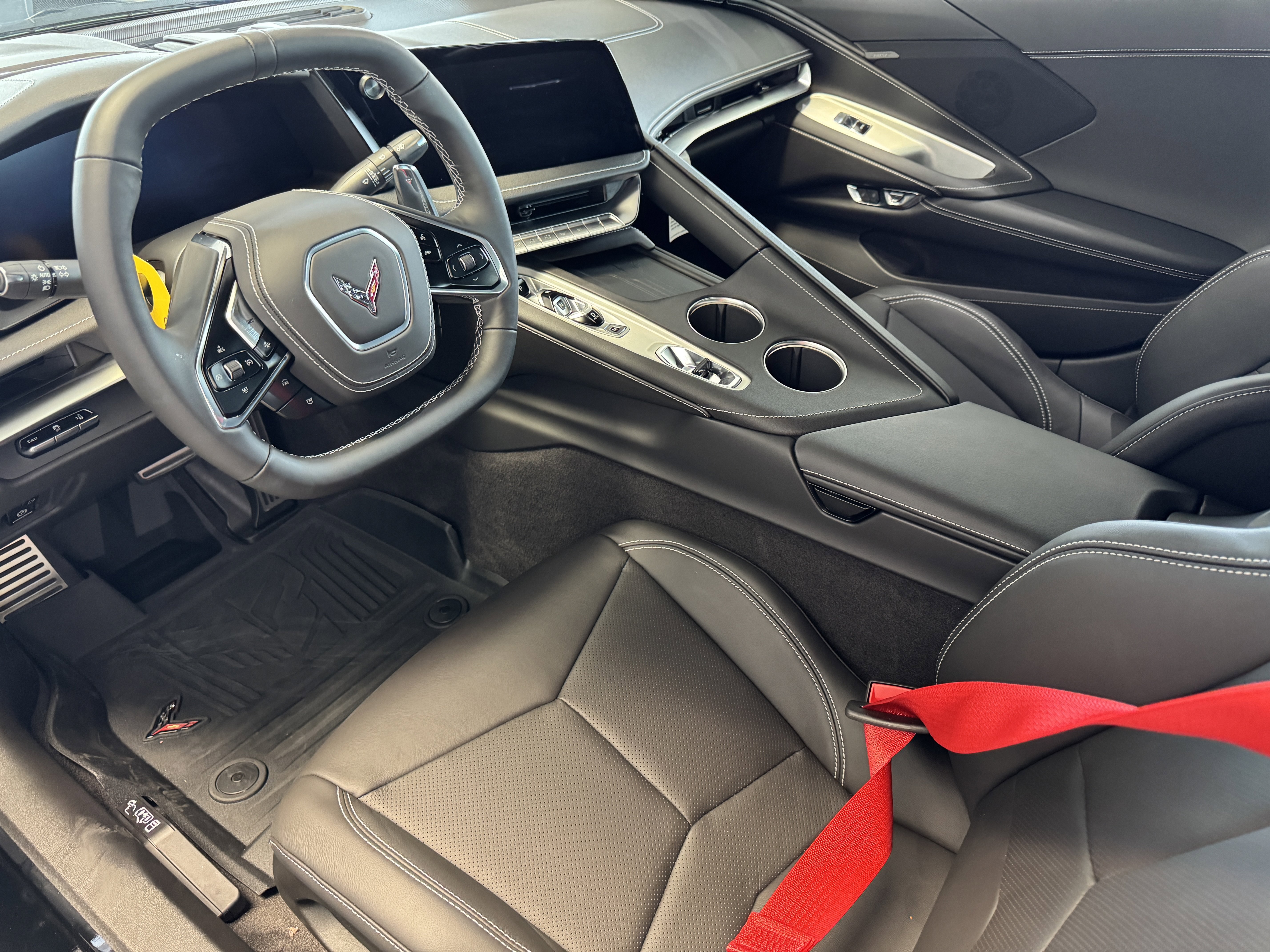 New 2026 Chevrolet Corvette Stingray Coupe w/ Z51 Performance Package image 7