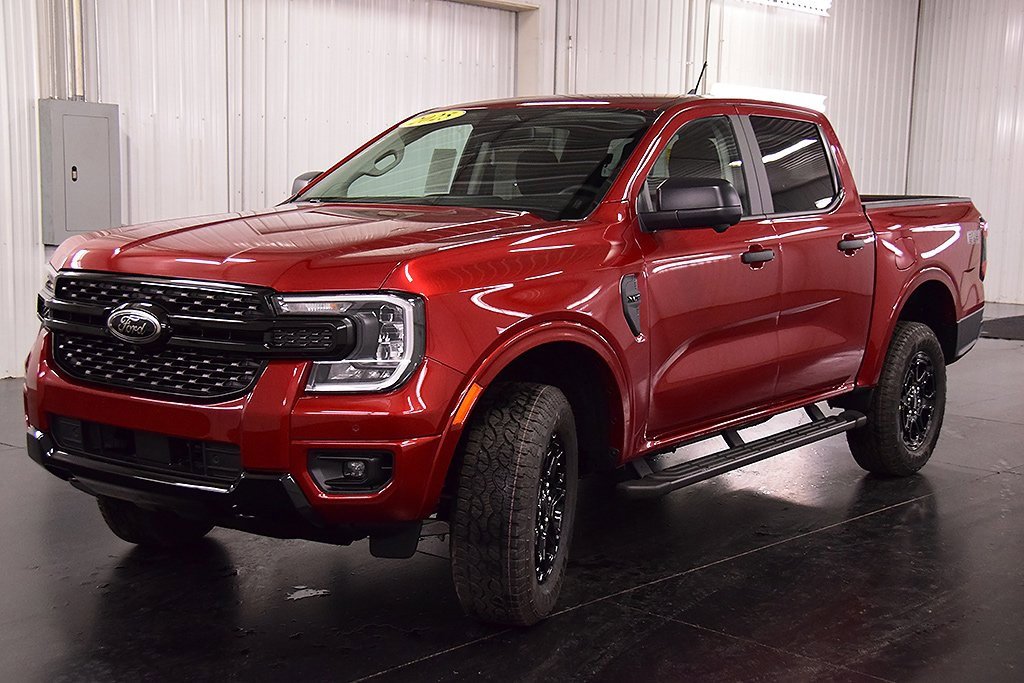 New 2025 Ford Ranger XLT w/ FX4 Off-Road Package image 3