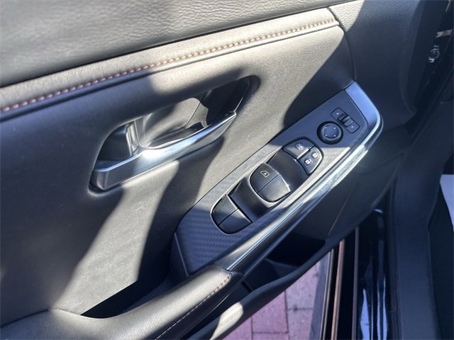 Used 2023 Nissan Sentra SR w/ Midnight Edition Package image 11