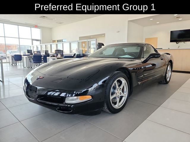 Used 2004 Chevrolet Corvette Base w/ Preferred Equipment Group image 3