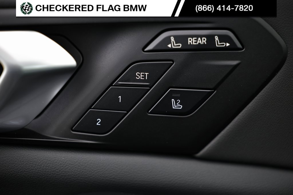 New 2026 BMW X7 M60i w/ M Sport Professional Package image 17