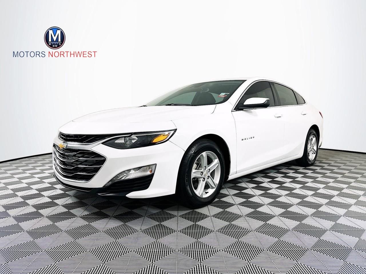 Used 2023 Chevrolet Malibu LT video 1