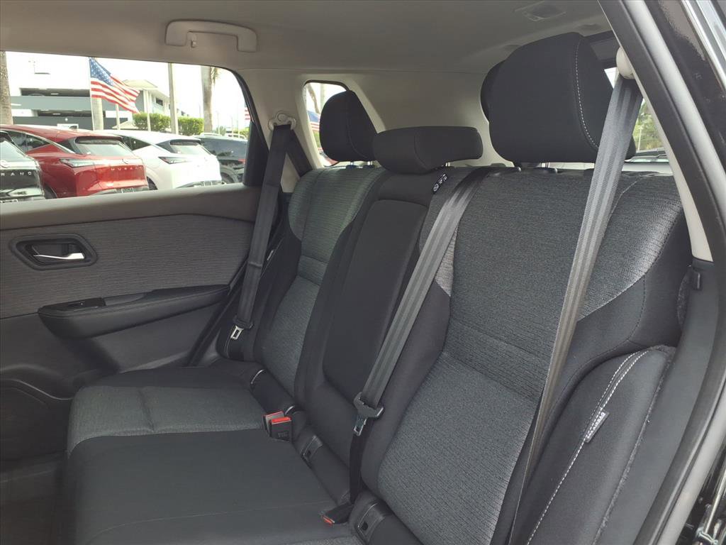 Certified 2023 Nissan Rogue SV image 19