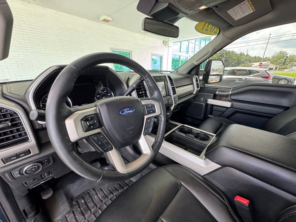 Used 2021 Ford F250 Lariat w/ Lariat Ultimate Package AWD/4WD image 14