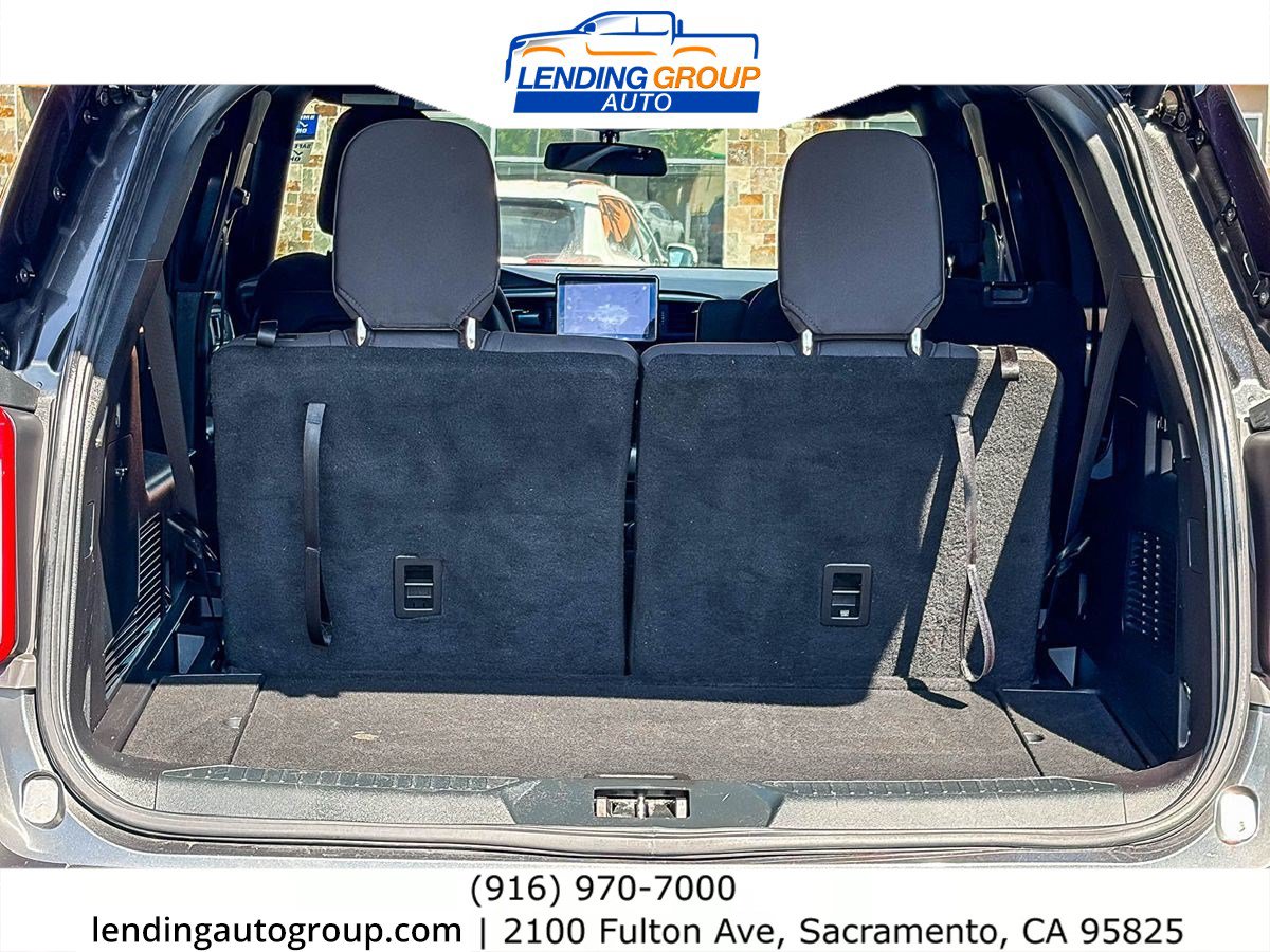Used 2020 Ford Explorer XLT RWD image 25