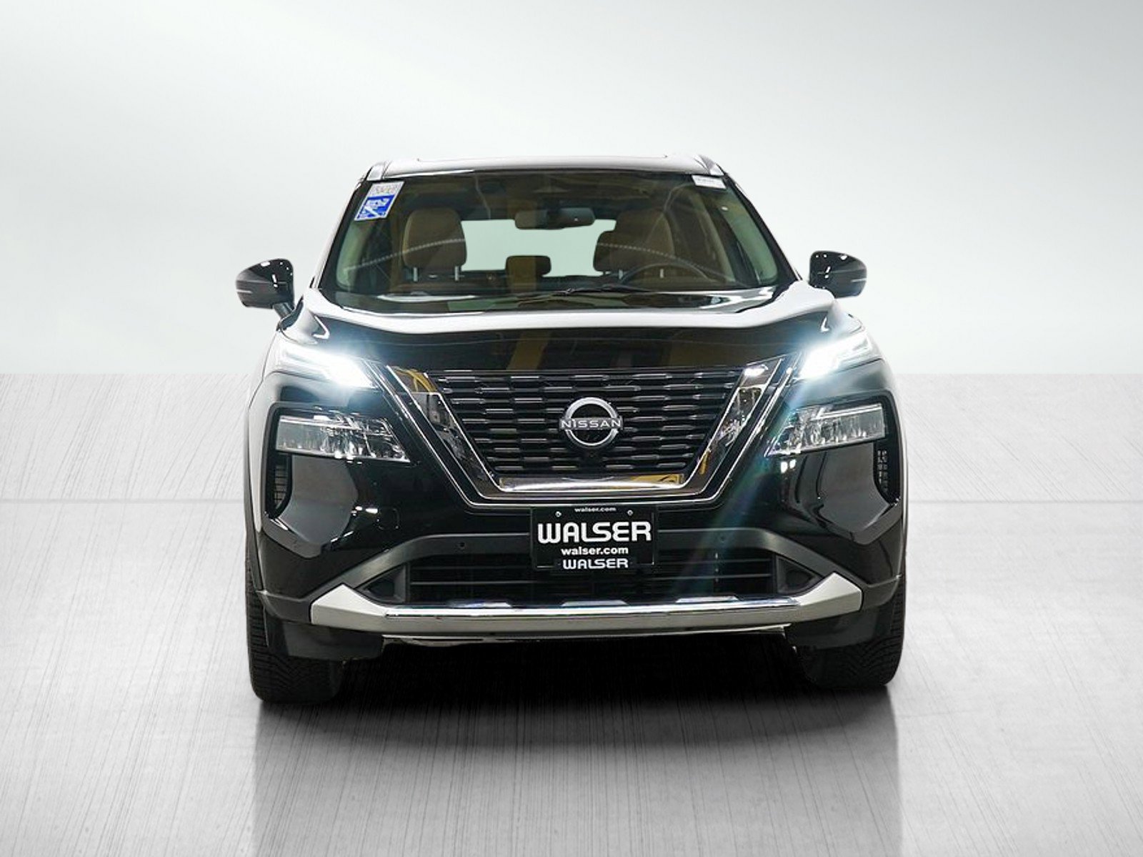 Used 2023 Nissan Rogue Platinum image 8