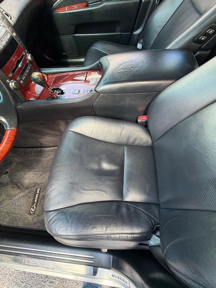 Used 2007 Lexus LS 460 Luxury Sedan image 10
