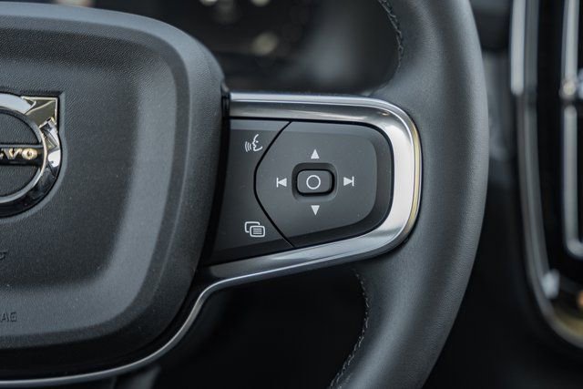 New 2026 Volvo XC40 B5 Plus w/ Protection Package Premier image 29