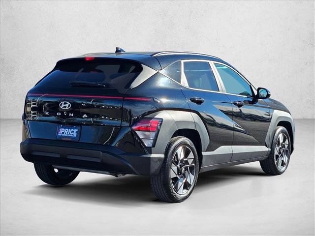 Used 2025 Hyundai Kona SEL image 5