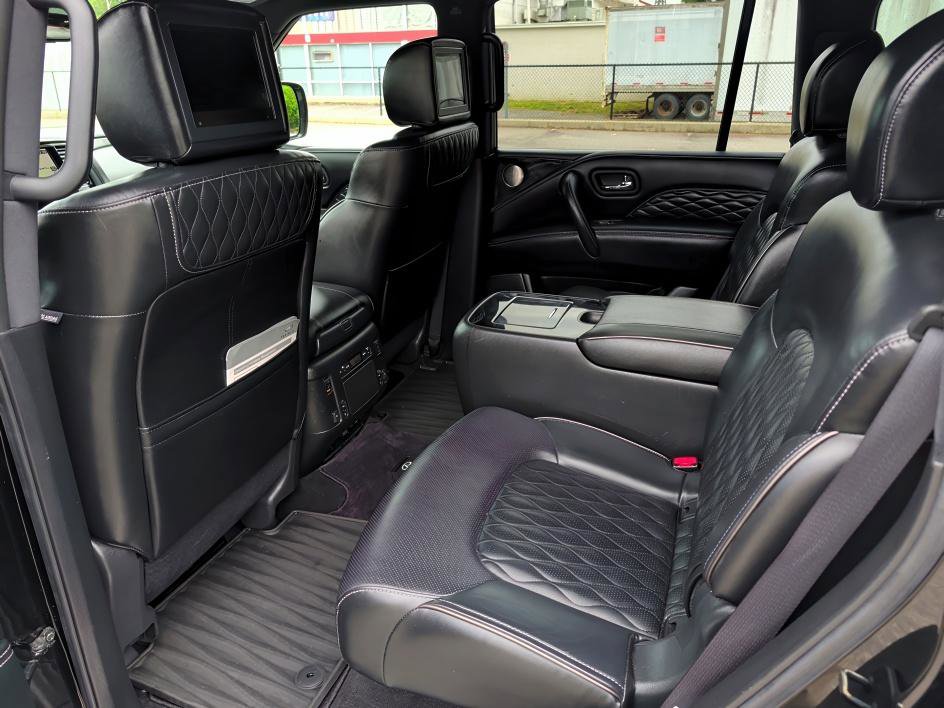 Used 2021 INFINITI QX80 Sensory w/ All-Season Package AWD/4WD image 9
