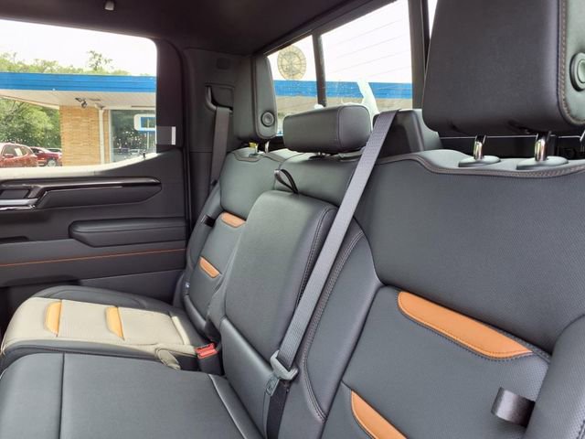 New 2026 GMC Sierra 1500 AT4 w/ Technology Package image 11
