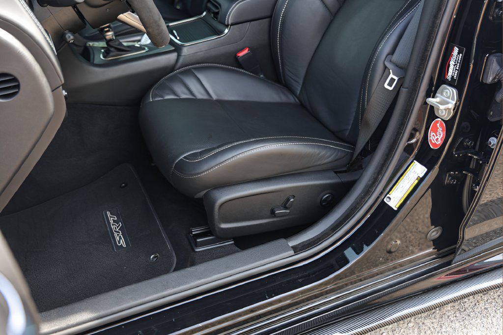 Used 2023 Dodge Charger SRT Hellcat w/ Harman/Kardon Audio Group RWD image 7
