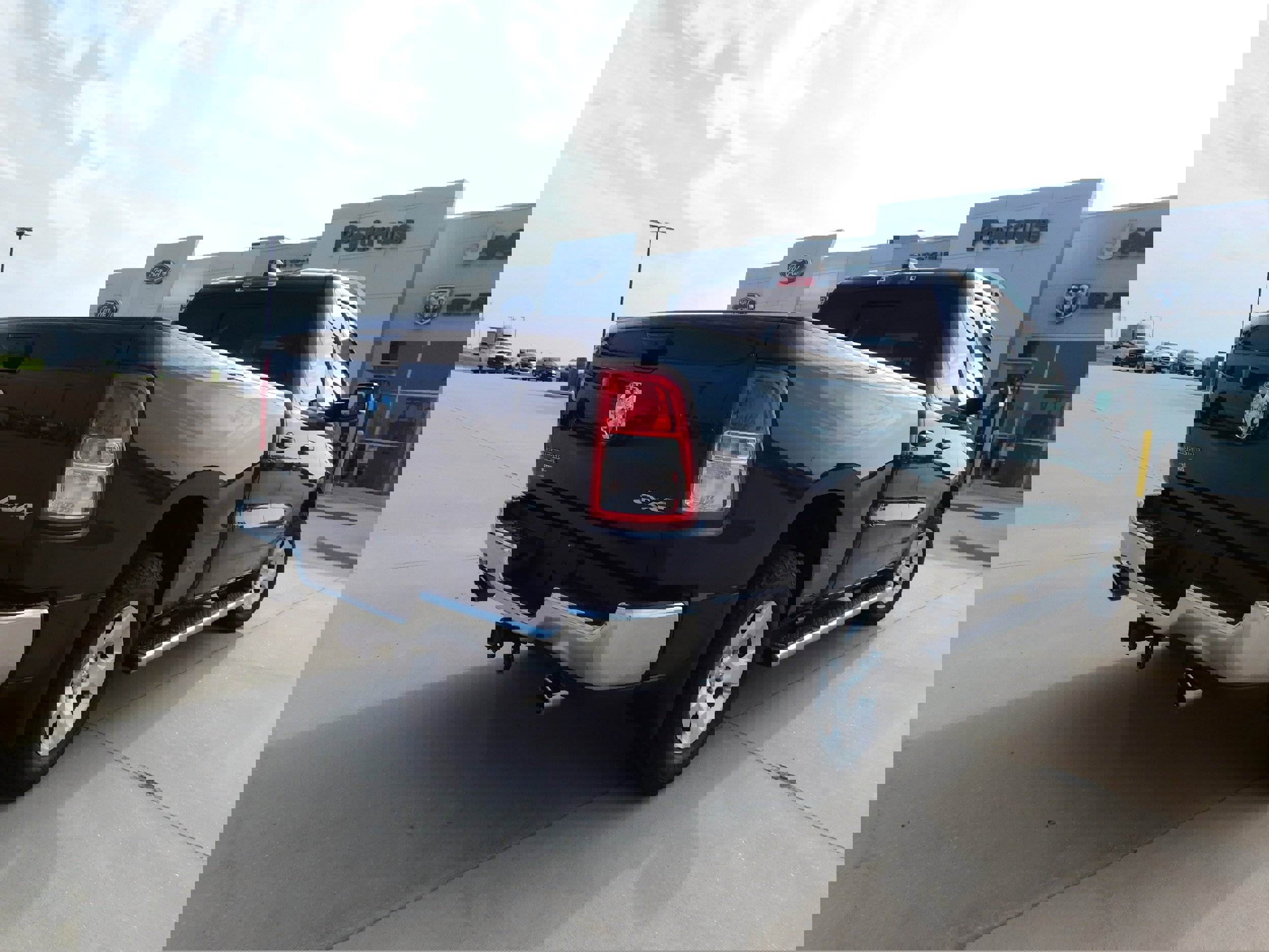 Used 2021 RAM 1500 Big Horn image 4