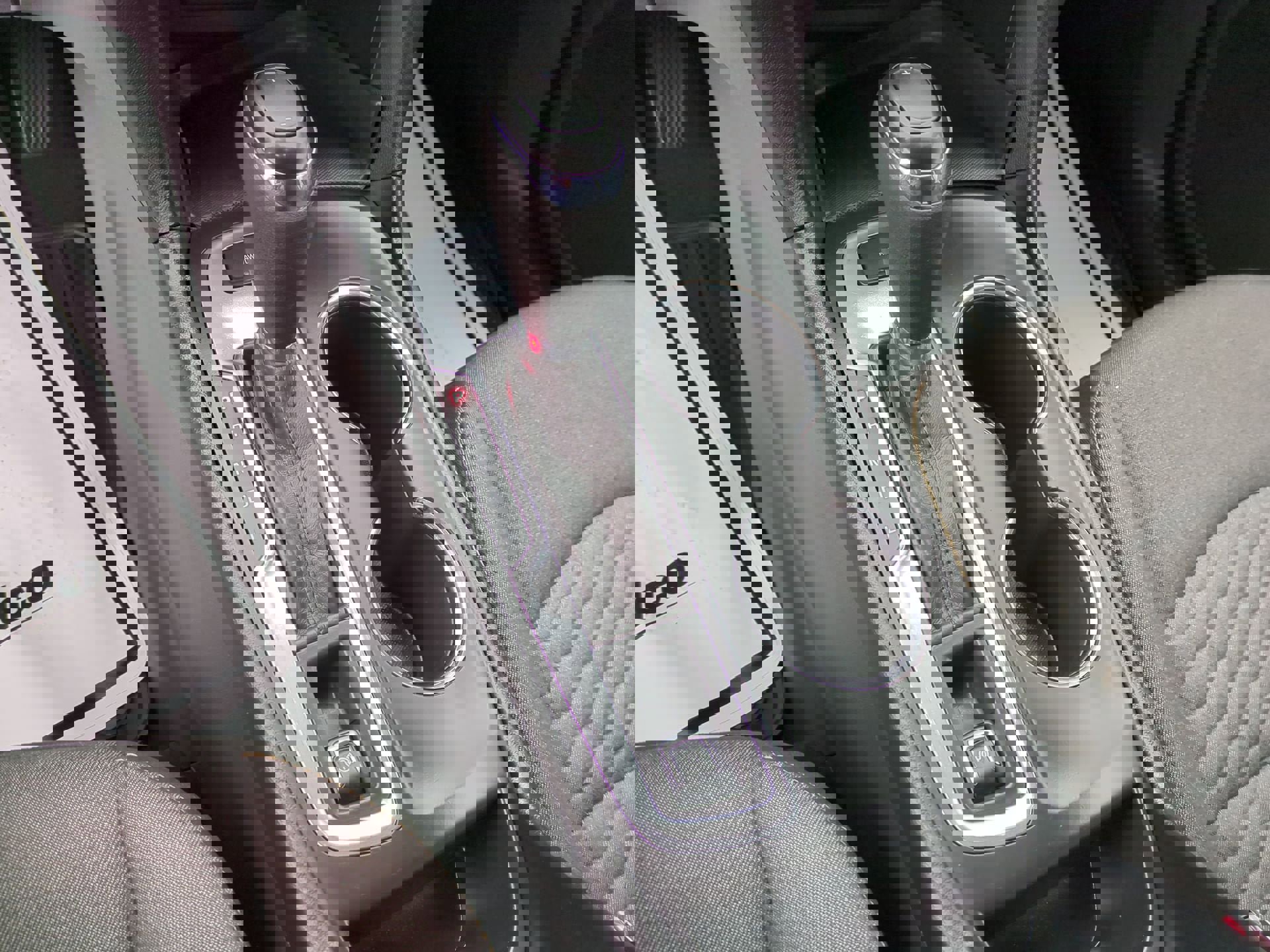 Certified 2019 Chevrolet Equinox LT w/ LPO, Blackout Package image 15