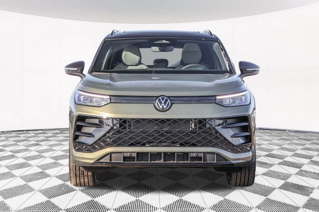 New 2026 Volkswagen Tiguan SE R-Line AWD/4WD image 10