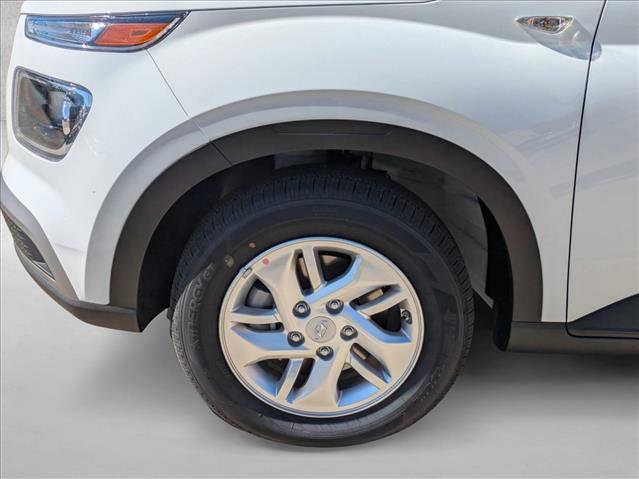 New 2026 Hyundai Venue SE image 10