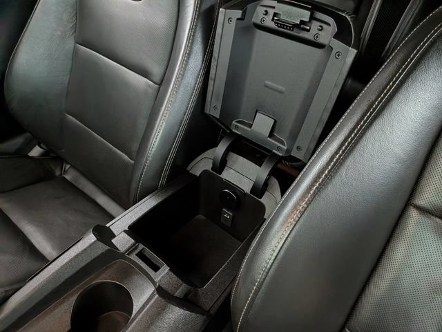 Used 2015 Chevrolet Camaro SS RWD image 29