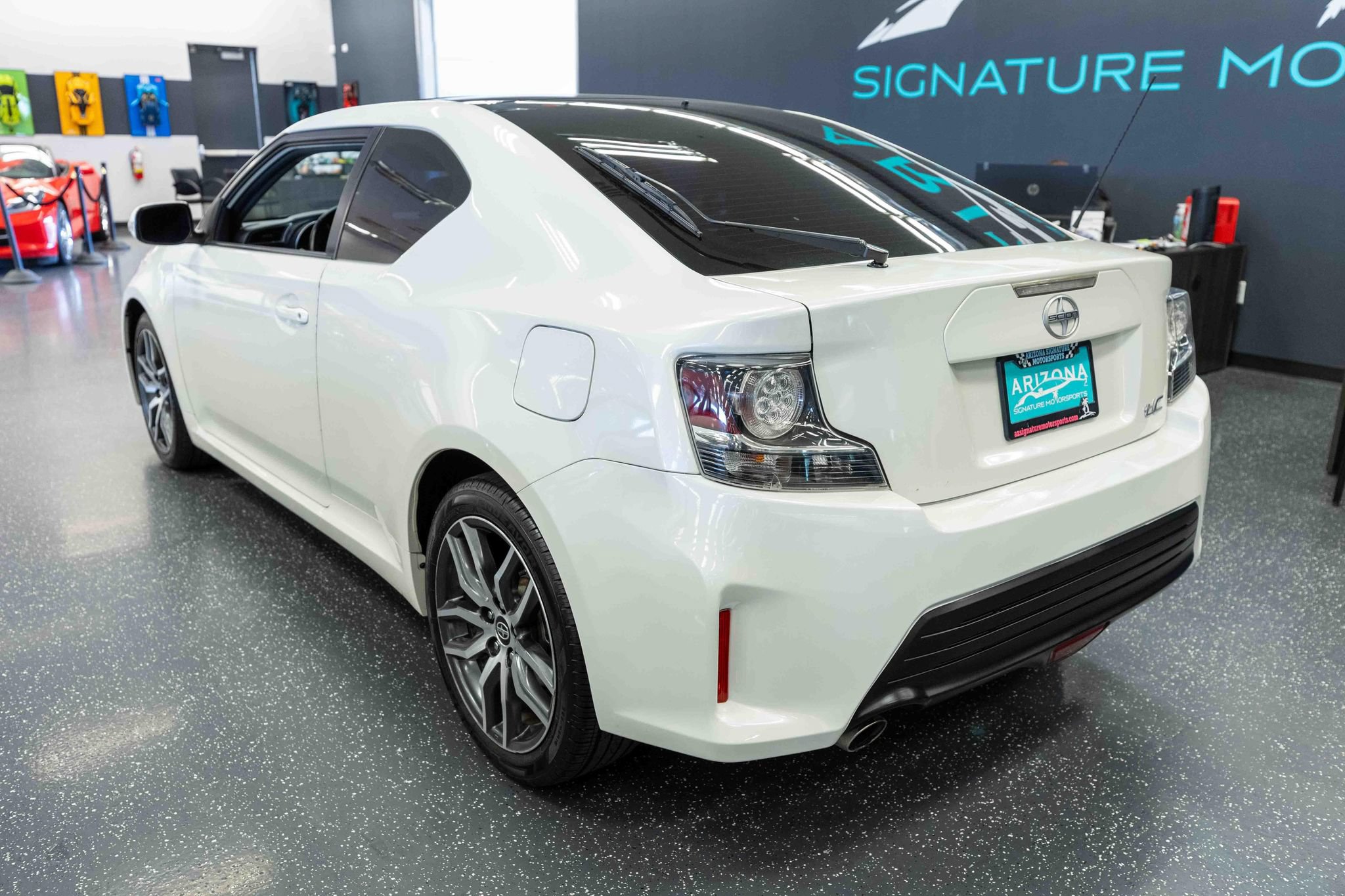 Used 2016 Scion tC FWD image 8