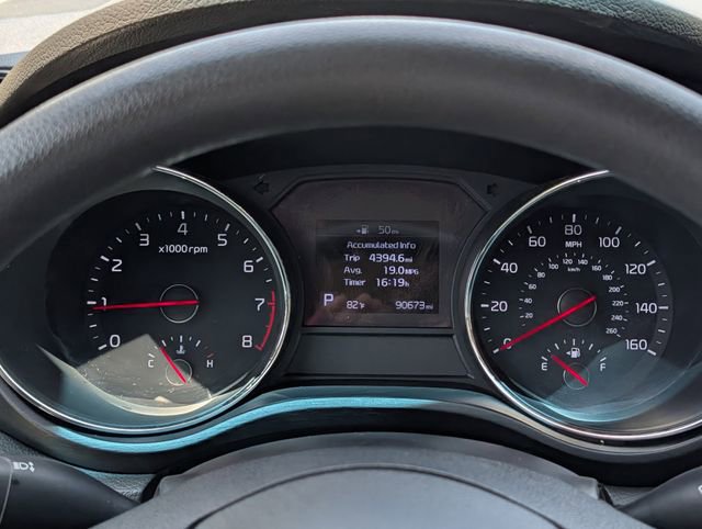 Used 2019 Kia Sedona LX FWD image 28