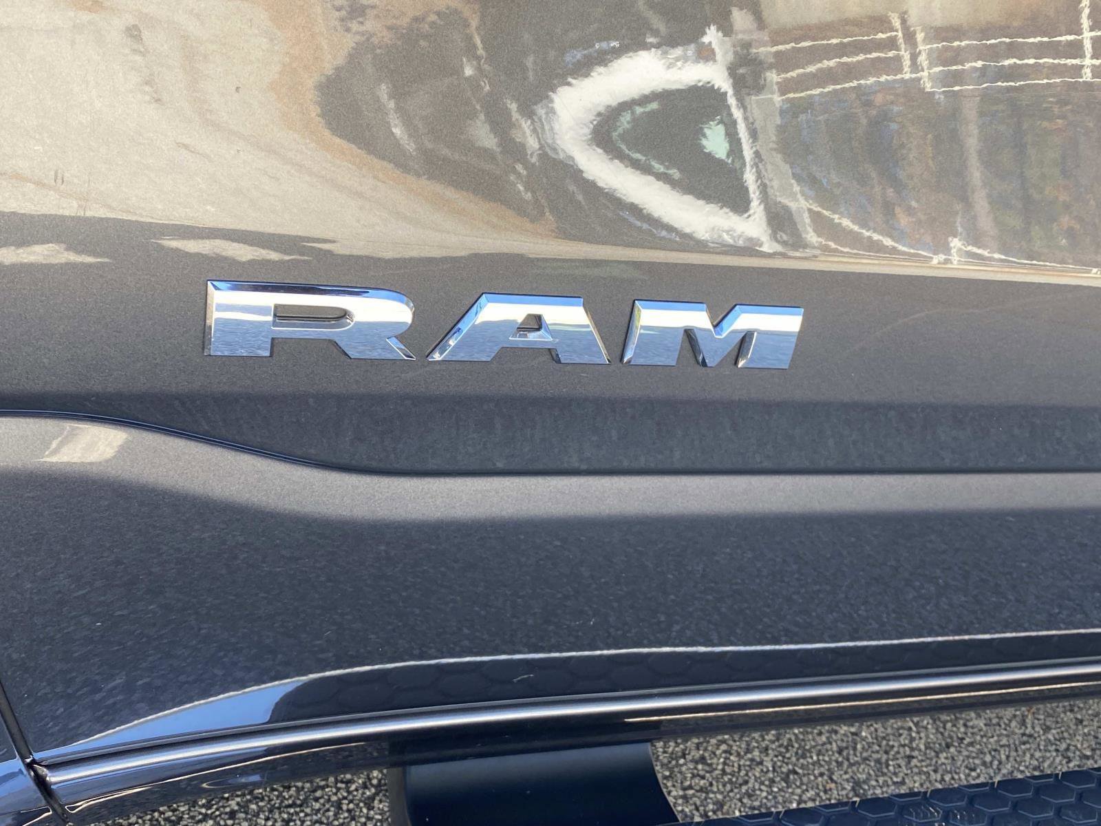 Used 2022 RAM 1500 Big Horn image 15