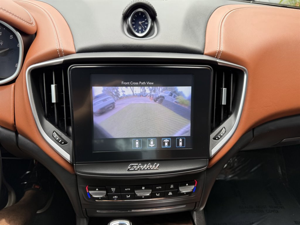 Used 2019 Maserati Ghibli GranLusso RWD image 22