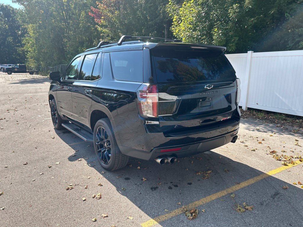 Used 2023 Chevrolet Tahoe RST w/ Sport Performance Package AWD/4WD image 2