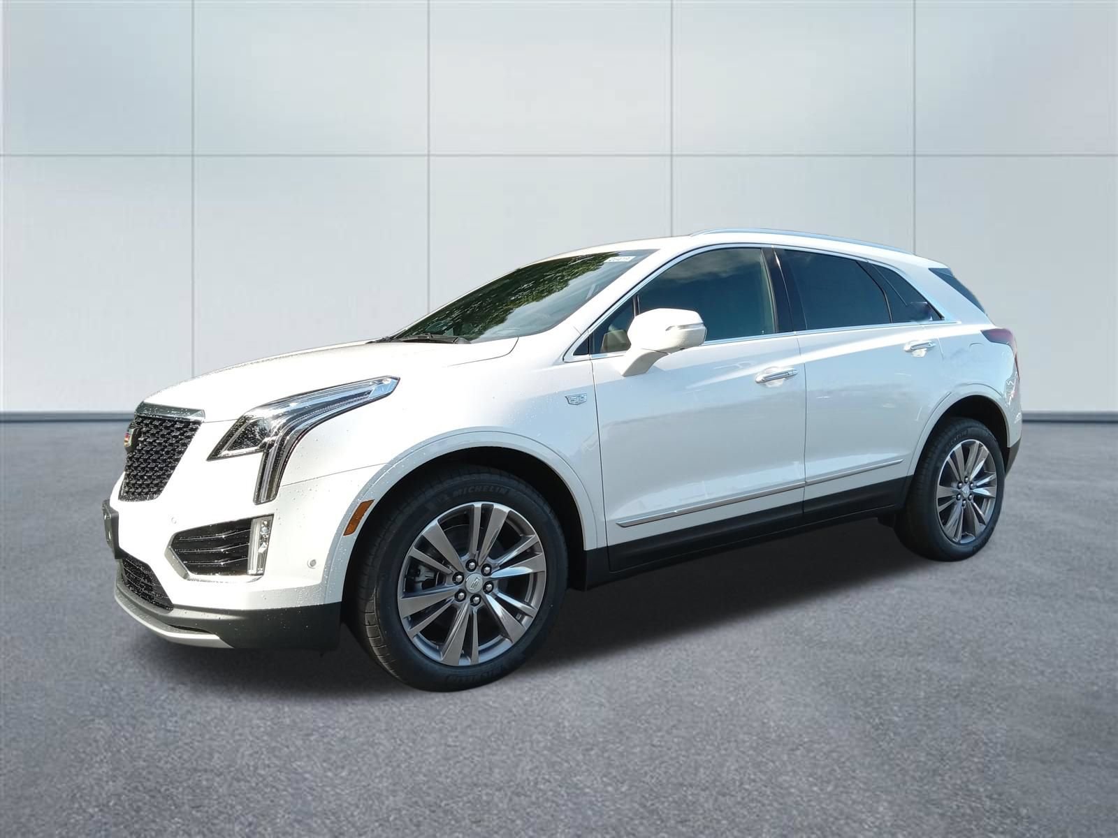 New 2026 Cadillac XT5 Premium Luxury w/ Driver Assist Package