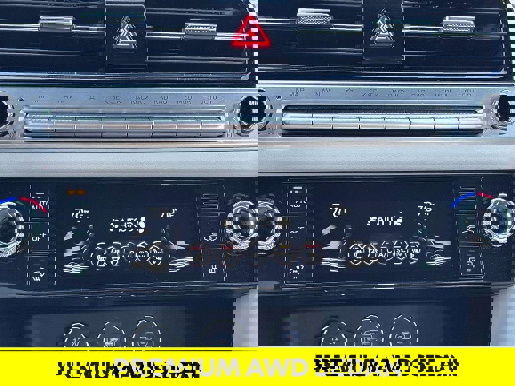 Used 2024 Genesis G70 2.5T image 19