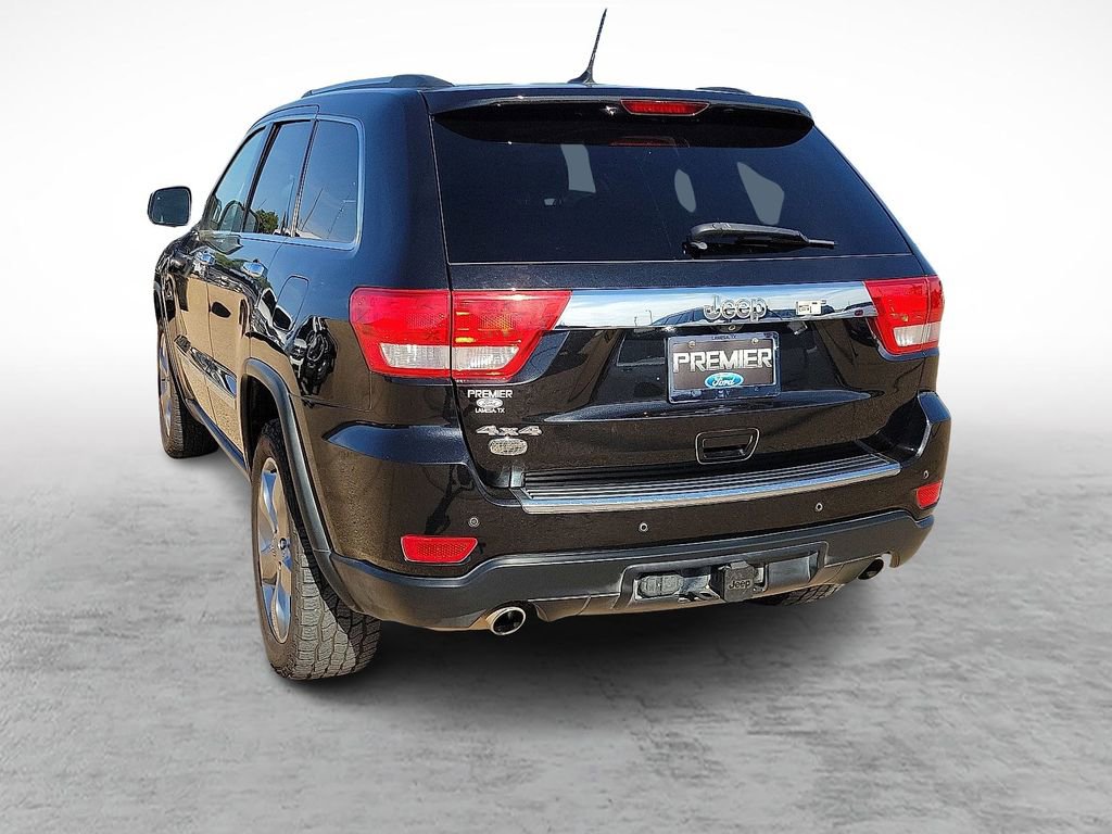 Used 2013 Jeep Grand Cherokee Overland w/ Advance Technology Group AWD/4WD image 8