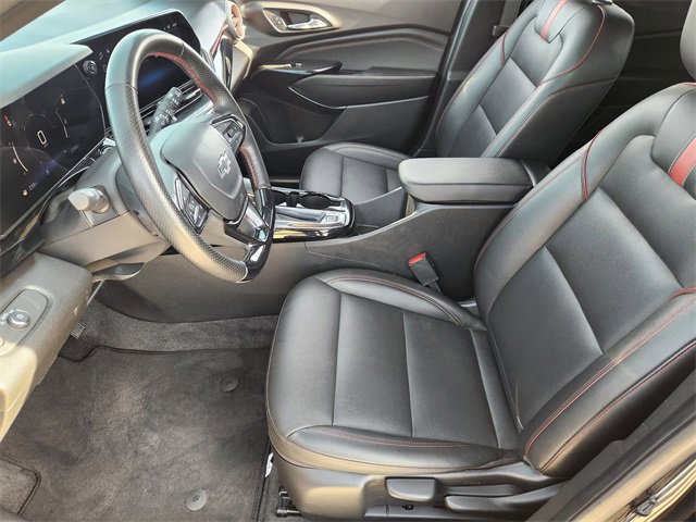 Used 2024 Chevrolet Trax RS w/ Sunroof Package image 14