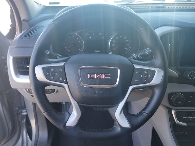 Used 2024 GMC Terrain SLT image 7