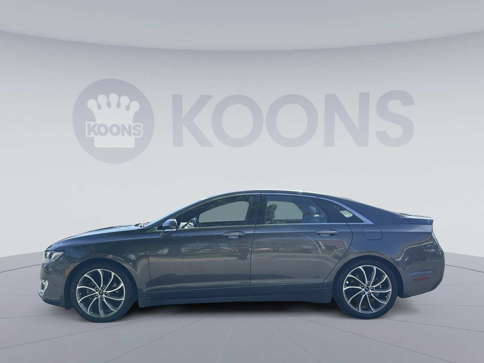Used 2019 Lincoln MKZ Reserve w/ Reserve Plus Package AWD/4WD image 2