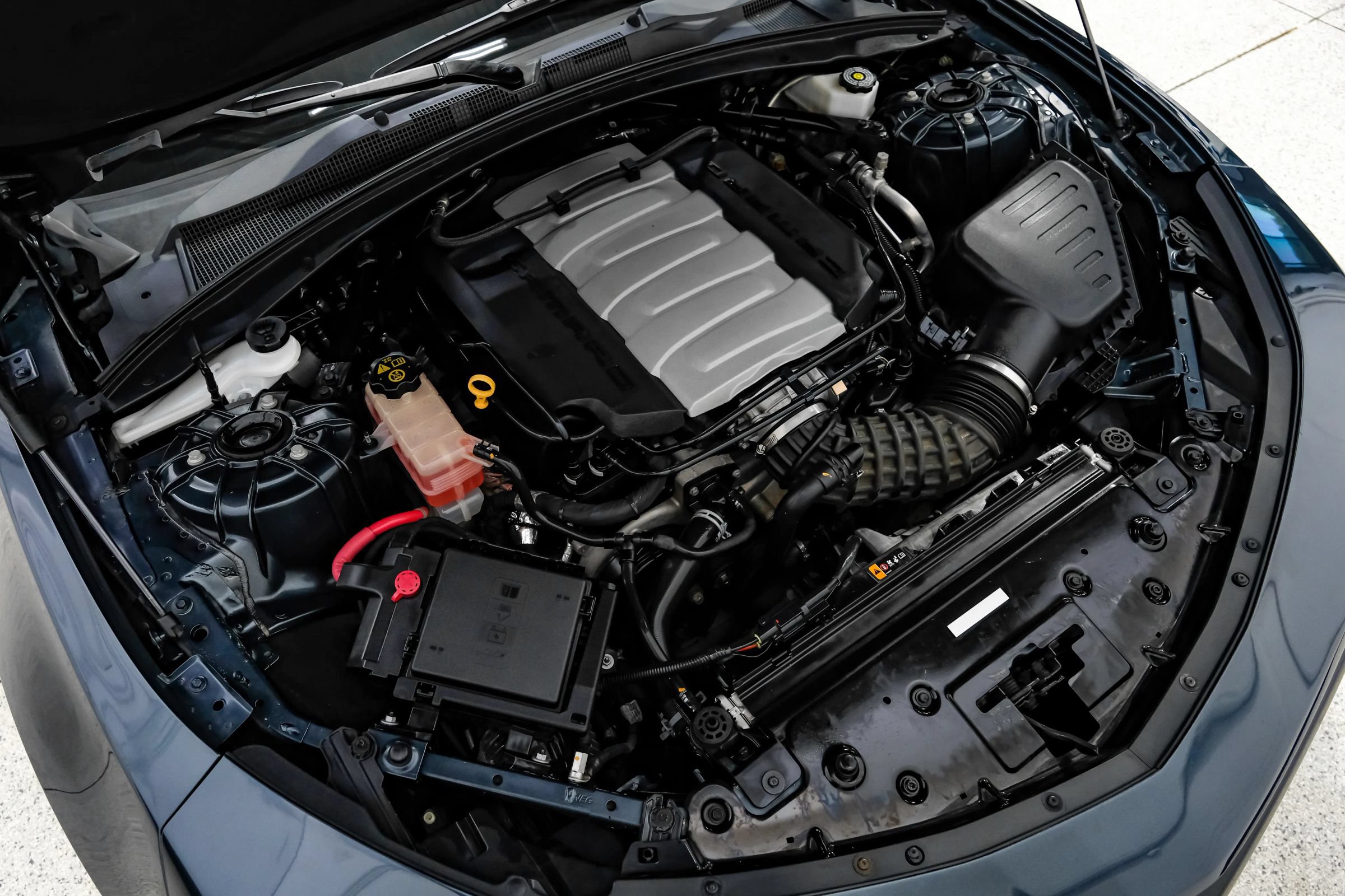Used 2019 Chevrolet Camaro SS RWD image 53