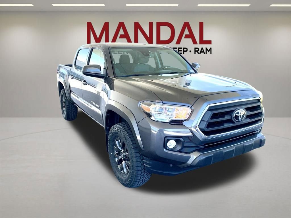 Used 2023 Toyota Tacoma SR5 RWD image 5