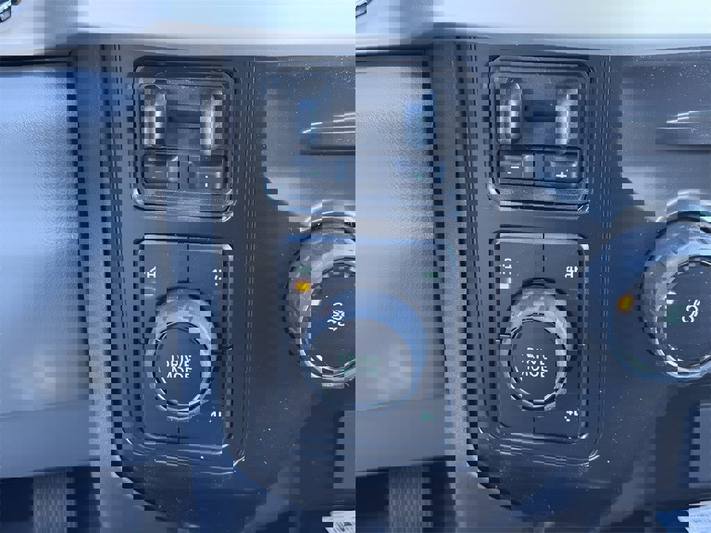 New 2026 Ford F350 XLT w/ XLT Premium Package image 20