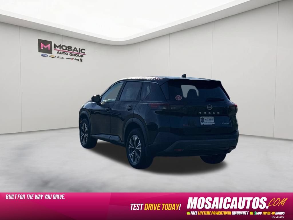 Used 2023 Nissan Rogue SV AWD/4WD image 5