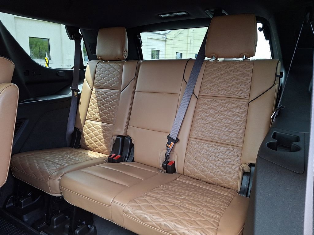 Used 2023 Cadillac Escalade Sport image 11