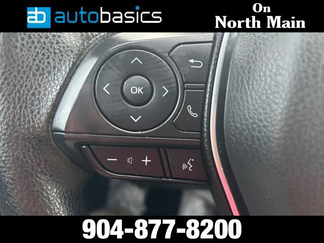 Used 2020 Toyota Camry LE image 27