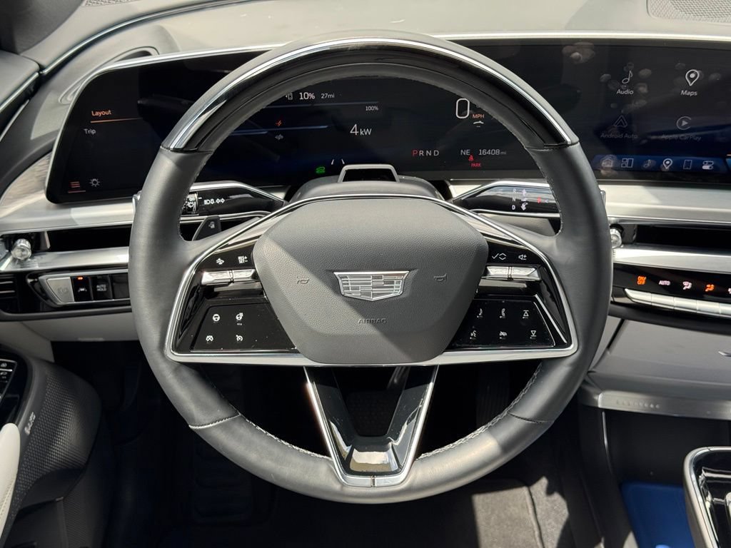 Certified 2024 Cadillac Lyriq Luxury AWD/4WD image 22