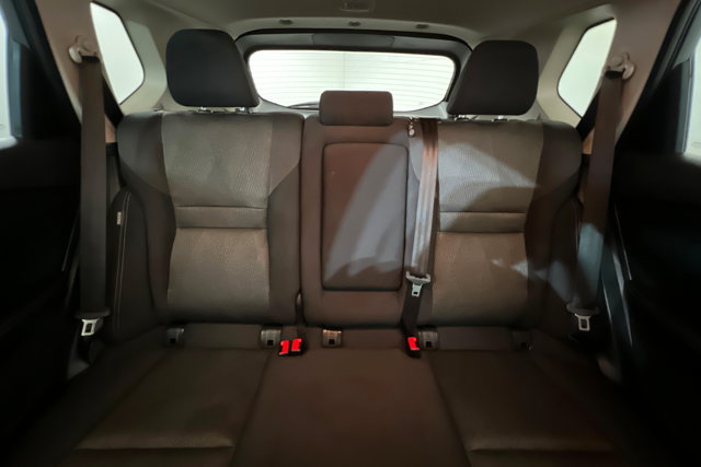 Used 2025 Nissan Rogue SV FWD image 25