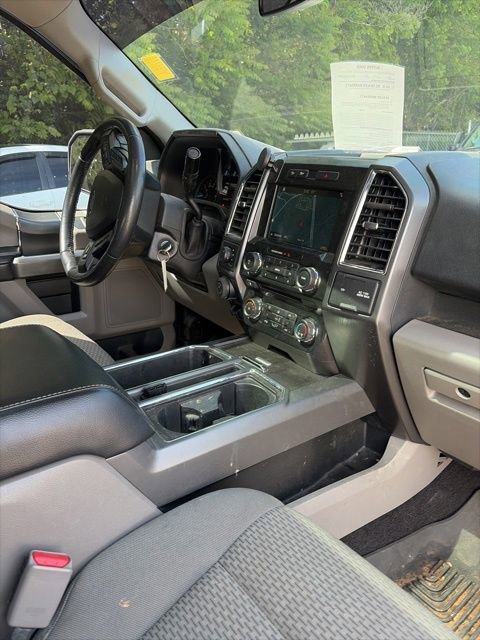 Used 2016 Ford F150 XLT w/ Equipment Group 302A Luxury AWD/4WD image 22