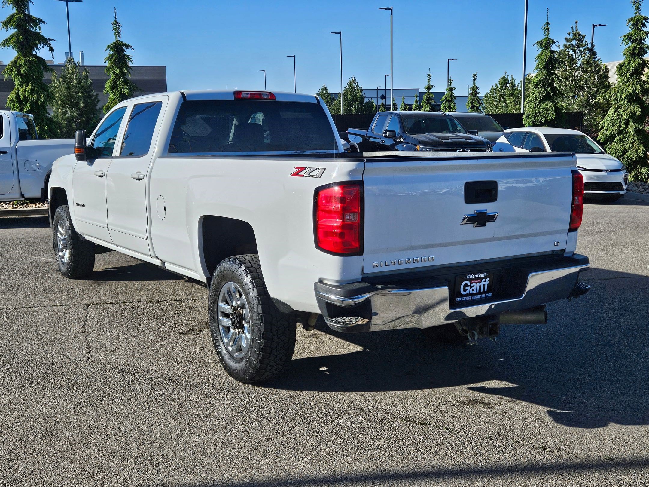 Used 2018 Chevrolet Silverado 3500 LT w/ LT Convenience Package AWD/4WD image 5